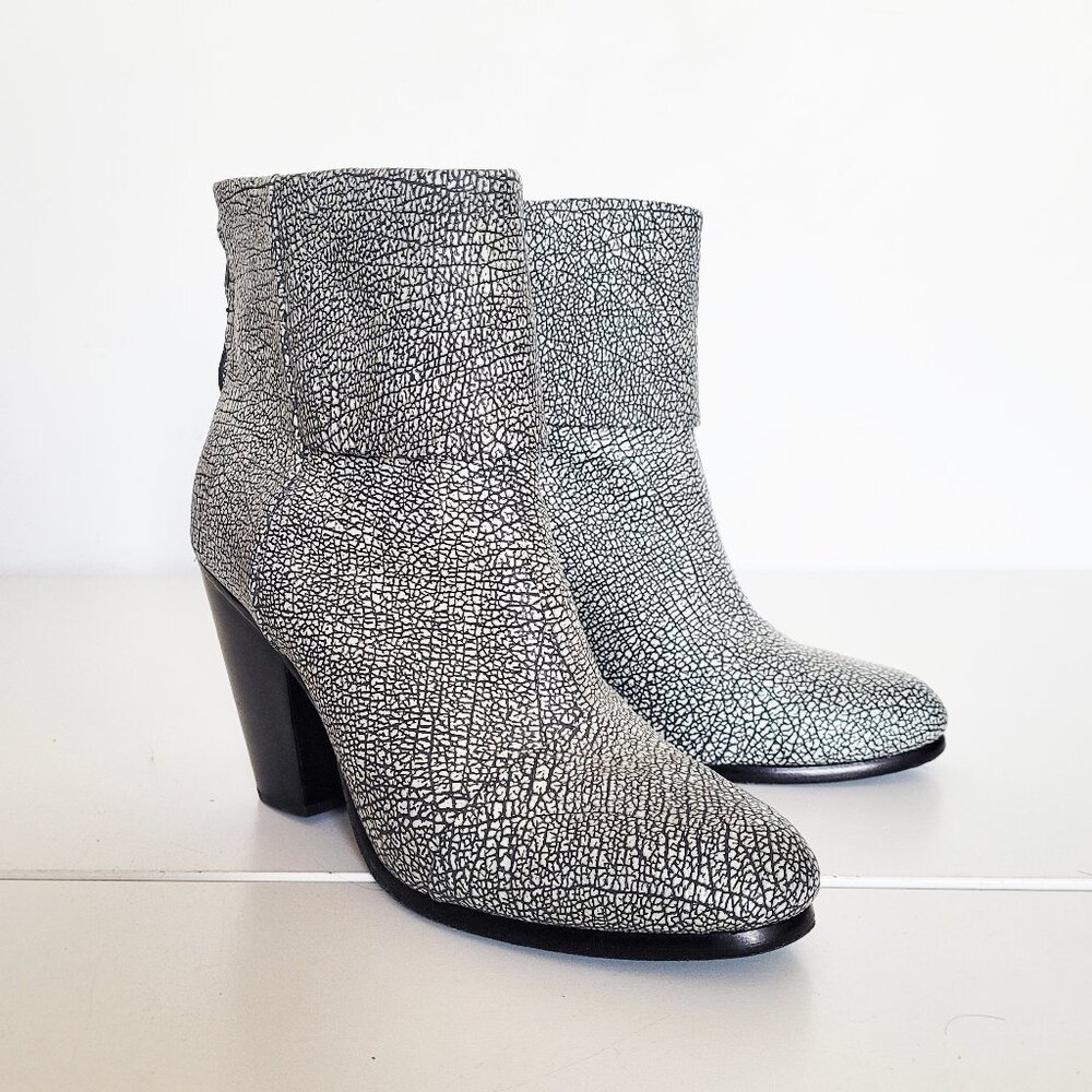 Rag & Bone Women Newbury Textured Leather Booties - Size EU 41 or US11